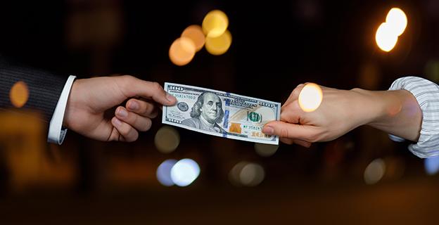 How Many Car Buyers Are Extending Their Loans.