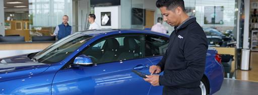 Automotive Digital Retailing versus Modern Retailing. 